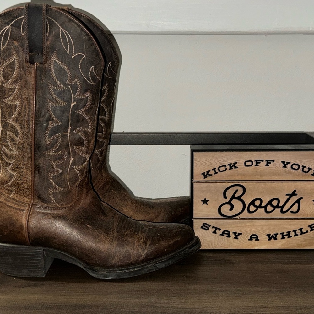 Women’s Shyanne Western Cowboy Boots Size 9